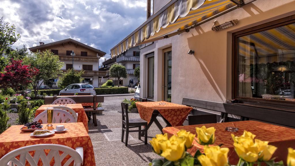 Hotel Moritz ドッビアーコ エクステリア 写真