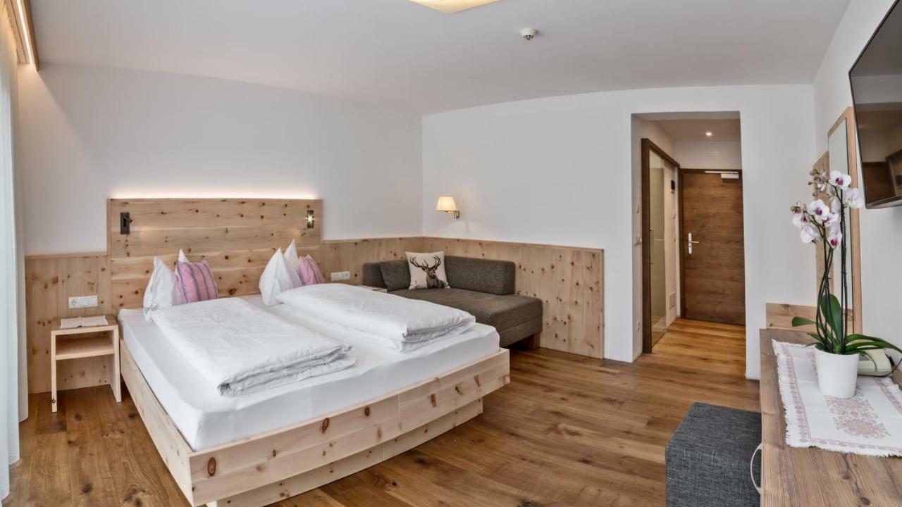 Hotel Moritz ドッビアーコ エクステリア 写真