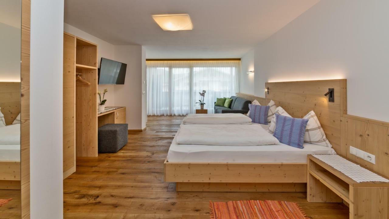 Hotel Moritz ドッビアーコ エクステリア 写真